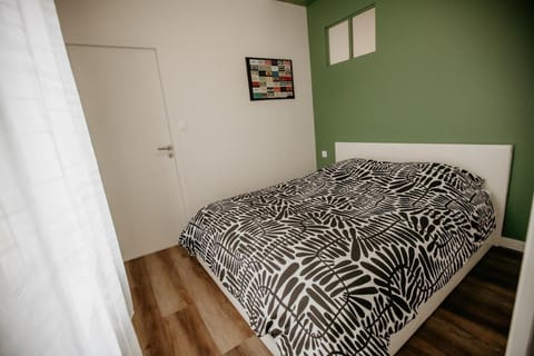 Les Anges 2 Apartment in Cambrai