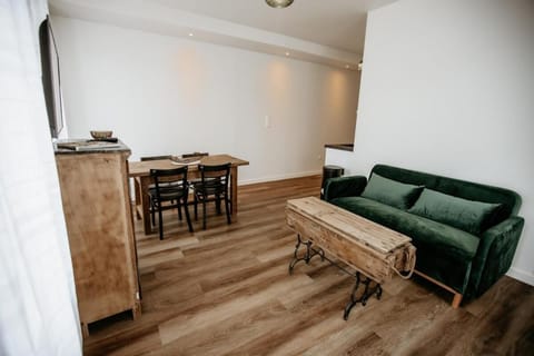 Les Anges 2 Apartment in Cambrai