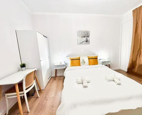 Alimos Apartment near Edem Beach and the Sea with 2 Bedroom Apartment in Alimos