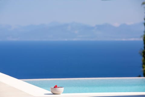Sea view, Swimming pool