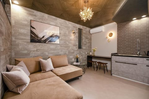 Kitchen or kitchenette, Living room, air conditioner