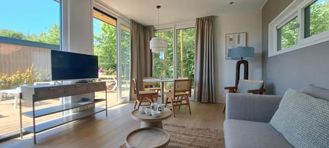 Beachvibe huisje met zandtuin vlakbij zee VP091 House in Ouddorp