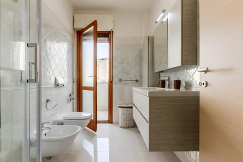 Toilet, Bathroom, bidet