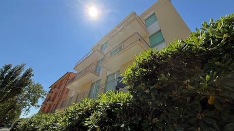 F009 - Fano, nuovo appartamento a due passi dal mare Apartment in Marche