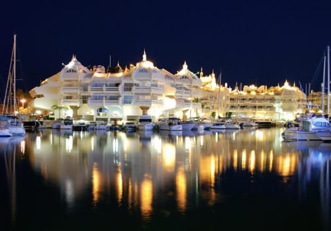 Property building, Night, City view, Lake view, Sea view