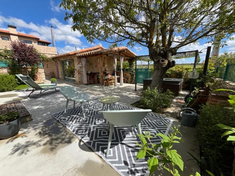 Patio, Garden
