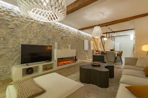 Property building, Living room