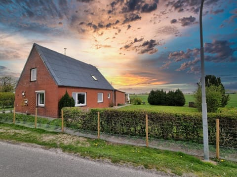 Property building, Natural landscape