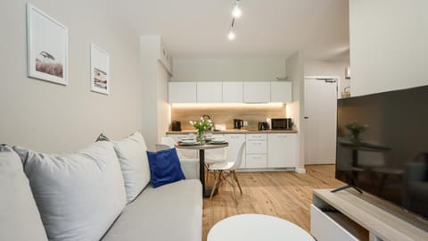 Kitchen or kitchenette, Seating area, Dining area, dishwasher, pet friendly, stove