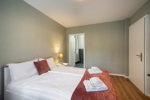 BetweenLakes Studio 1st flr west Apartment in Interlaken