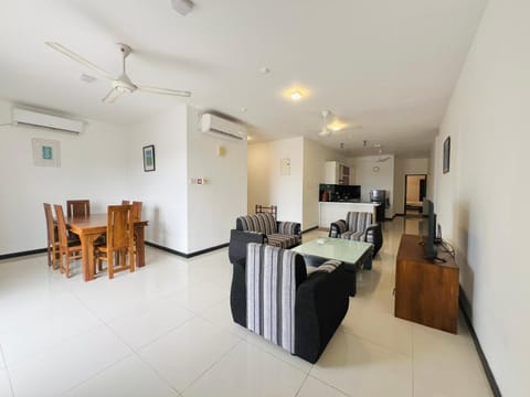Living room, Dinner, kitchen