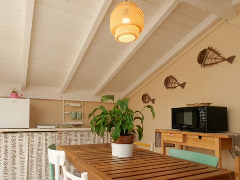 Balcony/Terrace, Kitchen or kitchenette, Dining area