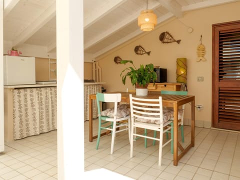 Balcony/Terrace, Kitchen or kitchenette, Dining area