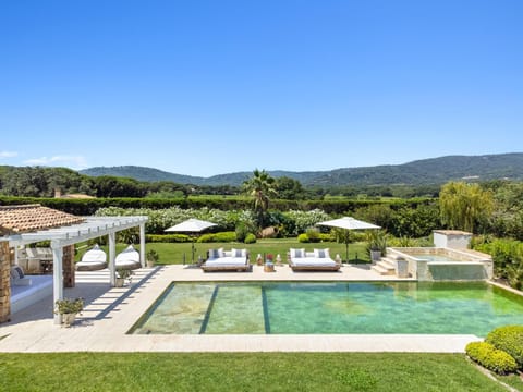 Natural landscape, Garden, Garden view, Pool view, Swimming pool, sunbed