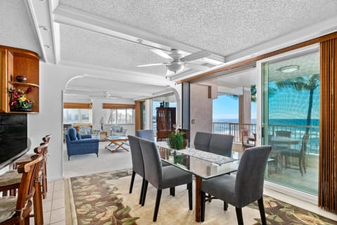 Big Island Kona Reef D-22 by Coldwell Banker Island Vacations Apartment in Holualoa