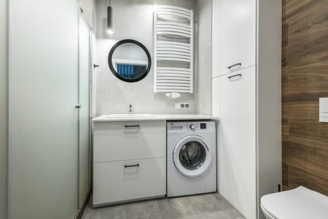 Shower, Bathroom, washing machine