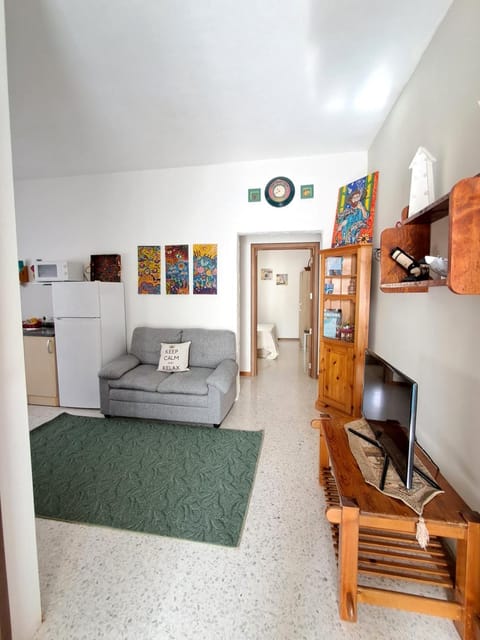 Communal lounge/ TV room, Communal kitchen