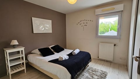 Francheville - balcon - parking - wifi Apartment in Vannes