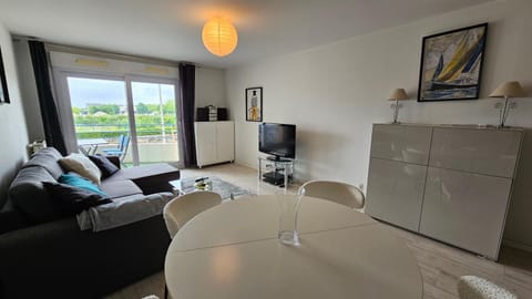 Francheville - balcon - parking - wifi Apartment in Vannes