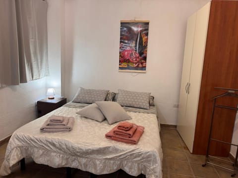 Vals Peter's Home Apartment in Sardinia