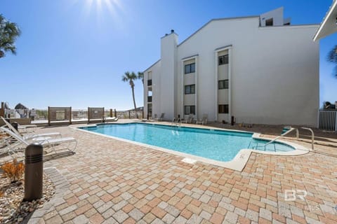 Shipwatch A104 House in Ono Island