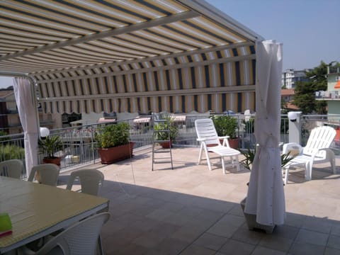 Balcony/Terrace, Dining area, sunbed