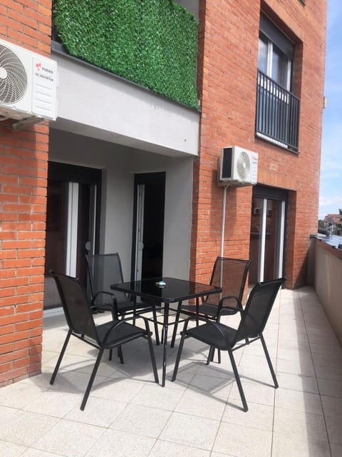 View (from property/room), Balcony/Terrace