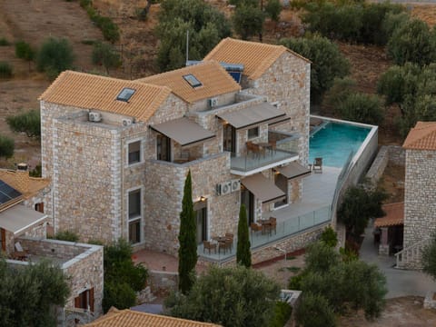 Liokrina suites Apartment in Messenia