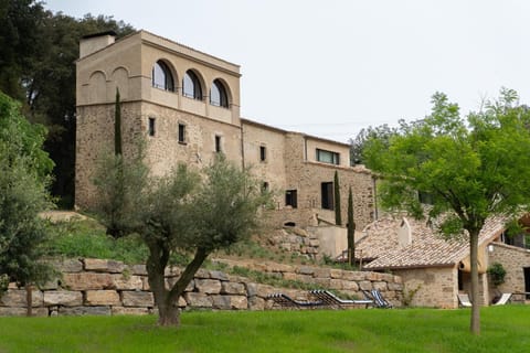 Property building, Landmark view