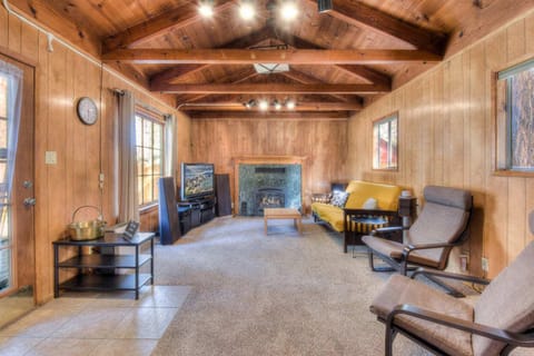 Badger Basin - 30 Days or more Vacation Home Rental House in South Lake Tahoe