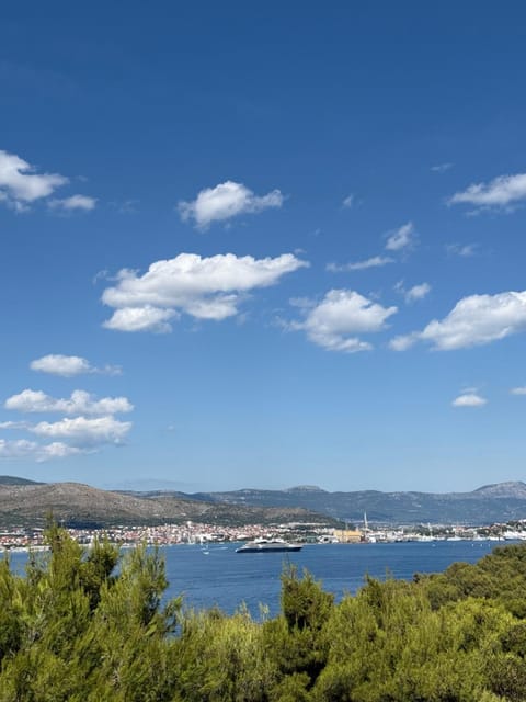 Nearby landmark, Sea view