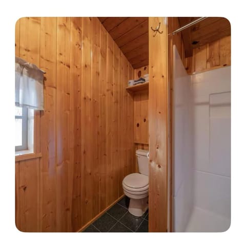 Ashton Log Cabins Cabin in Ashton