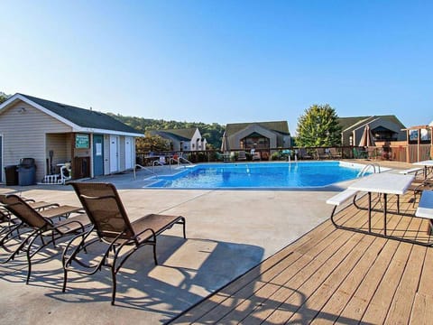 Summer, Garden, Hiking, Swimming pool