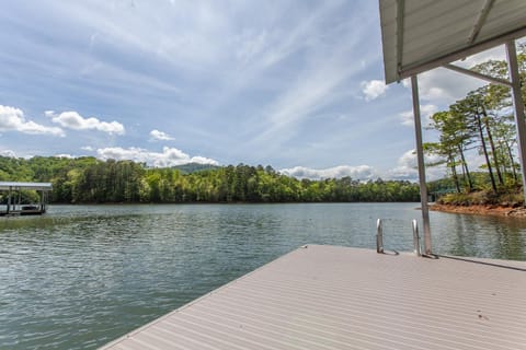 Experience Serene Lake Views at The Cove House in Fontana Lake
