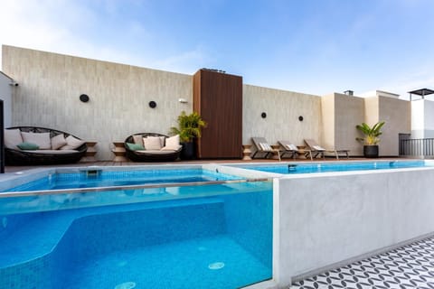 Pool view, Swimming pool, Swimming pool, sunbed