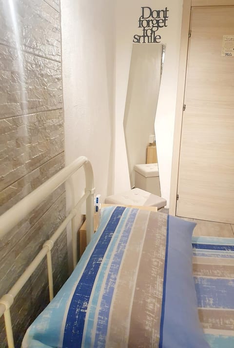 Bedroom, furniture