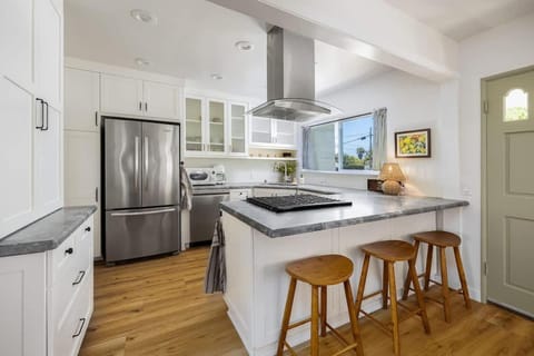 Carlsbad Cottage - Remodeled House in Carlsbad