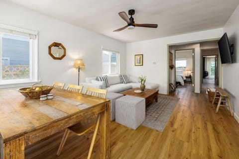 Carlsbad Cottage - Remodeled House in Carlsbad