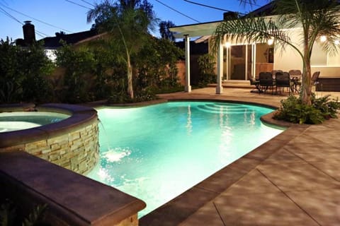 Property building, Seating area, Swimming pool, sunbed