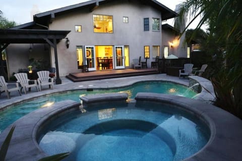 Property building, Hot Tub, Pool view