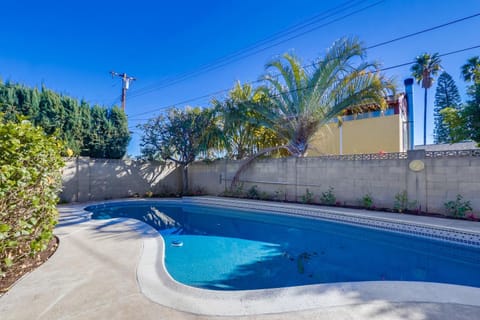 Gorgeous Upgraded 5 Bedroom & 3 Bath Home with pool House in North Tustin