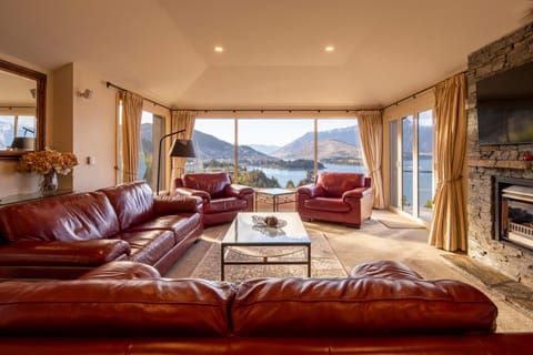 Natural landscape, Living room, Lake view, Mountain view