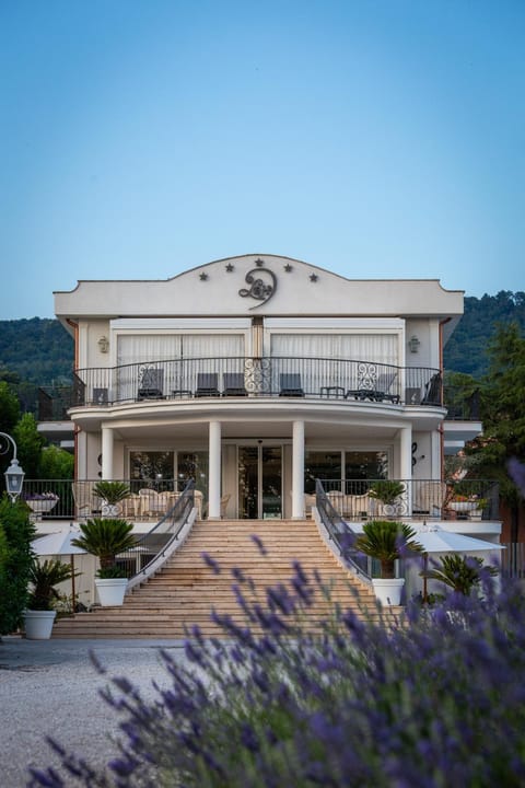 Ludwig Boutique Hotel & Spa Hotel in Bolsena