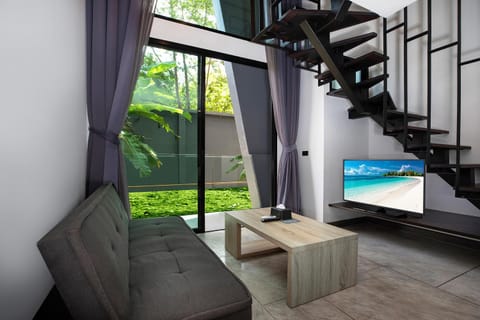 Living room, Seating area