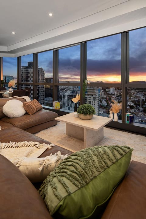 Living room, Seating area, City view