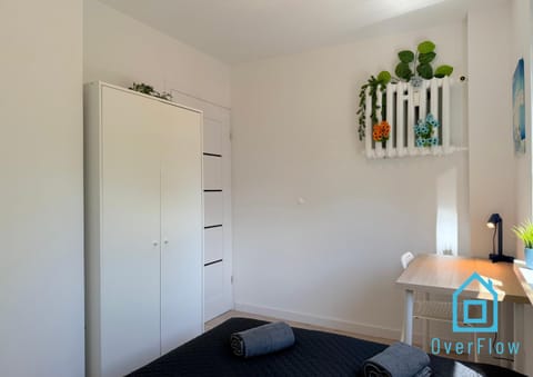 Blue Room 2 minutes to City Center Gdynia & Seaside Vacation rental in Pomeranian Voivodeship