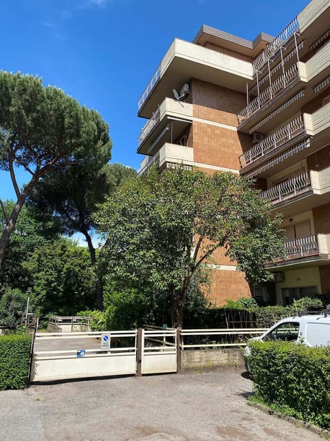 Italian Experience-Suite Vogel Apartment in Florence