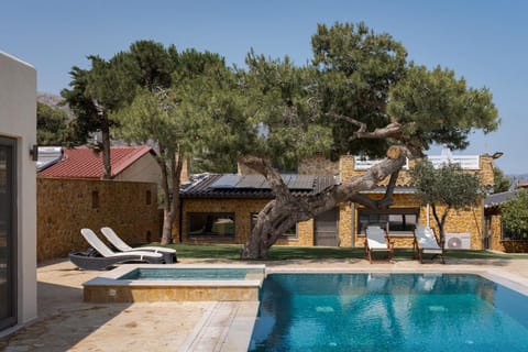 Patio, Day, Hot Tub, Pool view, Swimming pool, sunbed