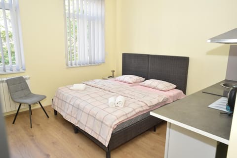 Bed, Photo of the whole room