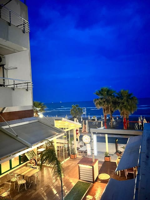 Night, Sea view